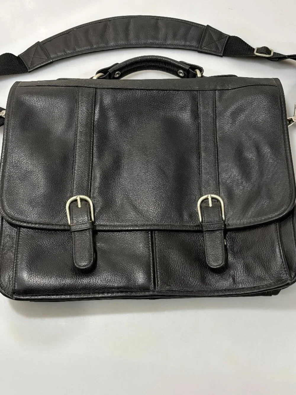 Wilsons Leather Black Leather Briefcase Padded Laptop Tablet Compartment Strap